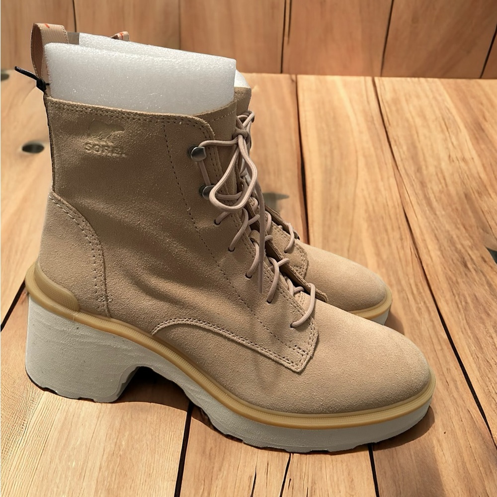 Sorel Women's Hi-Line Heel Lace Boots